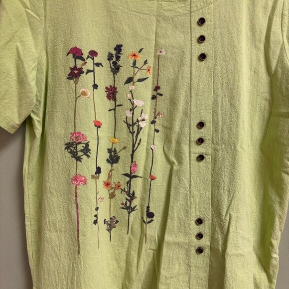 Womens Green Blouse Top Size Med Floral Lagenlook Artsy Lightweight Spring Boho - Picture 3 of 9